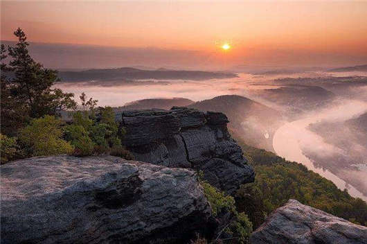 德國旅游簽證都需要準(zhǔn)備什么東西？