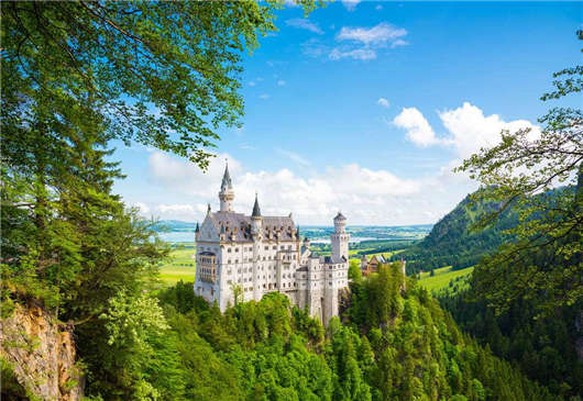 移民居住，您將有更多的時(shí)間陪伴家人