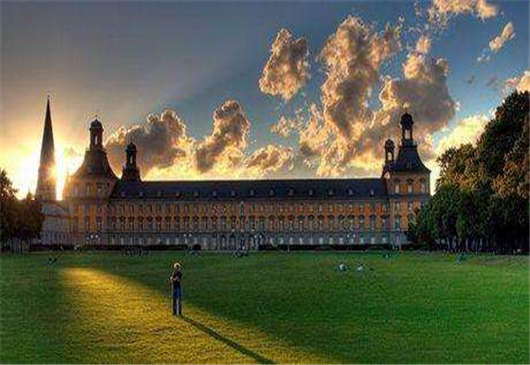 德國(guó)簽證參加文化，體育活動(dòng)或精神場(chǎng)合的問(wèn)題的解讀