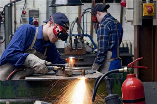 技術(shù)移民德國(guó)，工人們值得擁有的移民項(xiàng)目