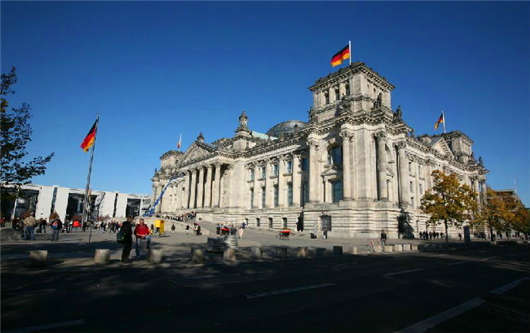 申請(qǐng)德國(guó)永居與入籍德國(guó)有什么區(qū)別？來看看吧