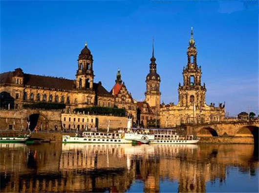 德國(guó)歐盟藍(lán)卡好申請(qǐng)嗎？申請(qǐng)條件、費(fèi)用介紹